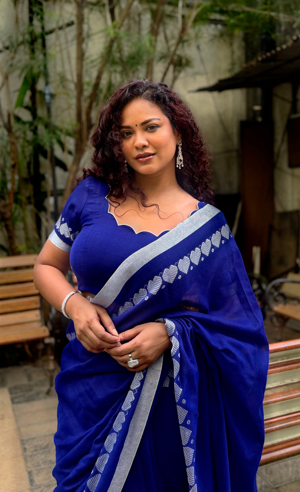 Neele Neele Ambar Par